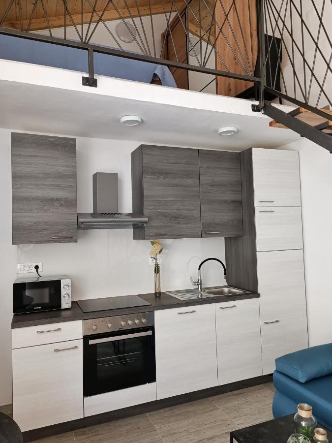 Apartman Gallery Freya ザダル エクステリア 写真